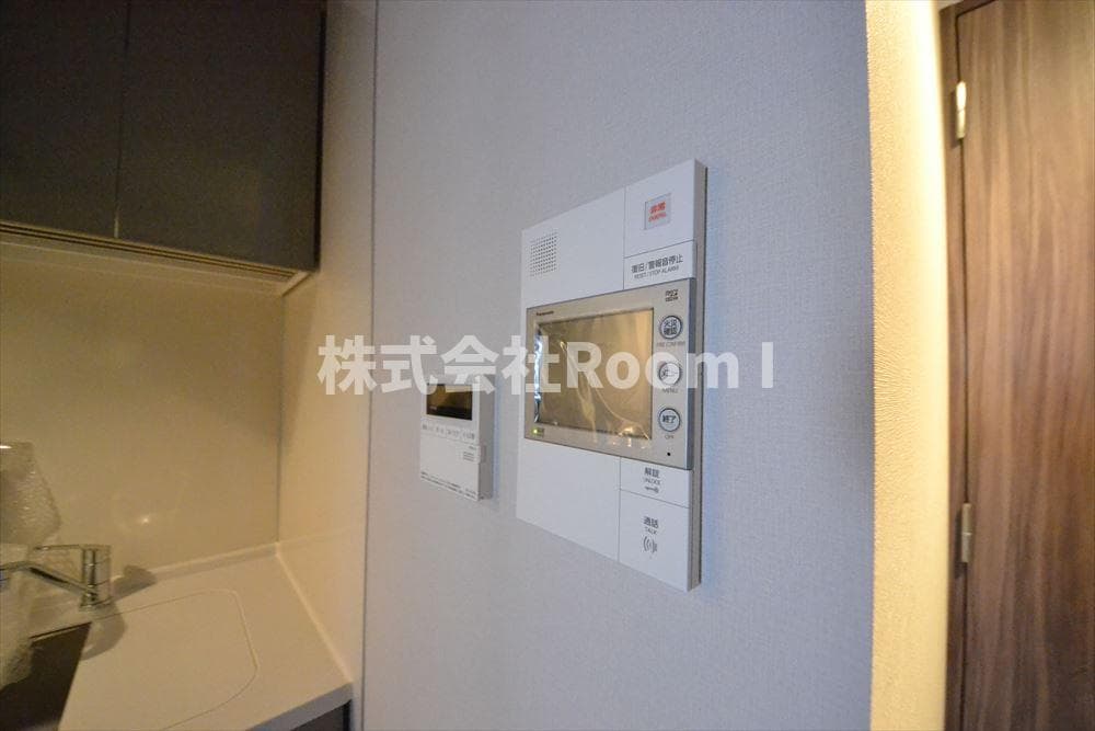 Room image 9