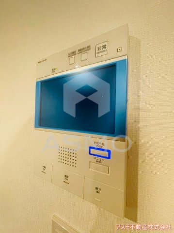 Room image 10