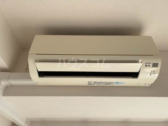 Room image 12