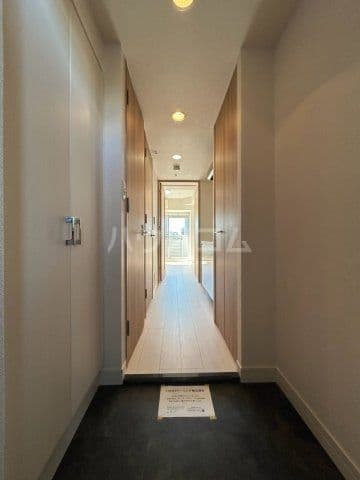 Room image 13