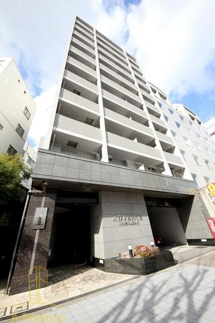 Main exterior of Advance Nishi Umeda II