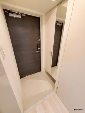 Room image 13