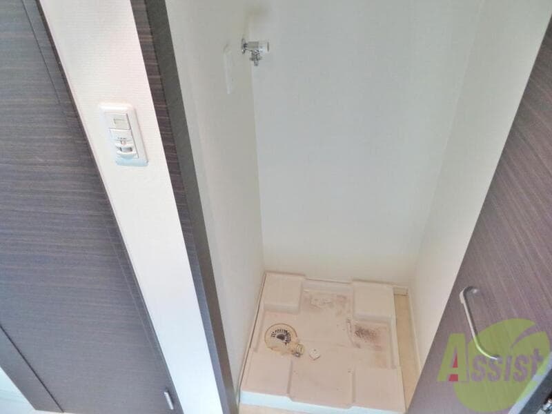 Room image 11