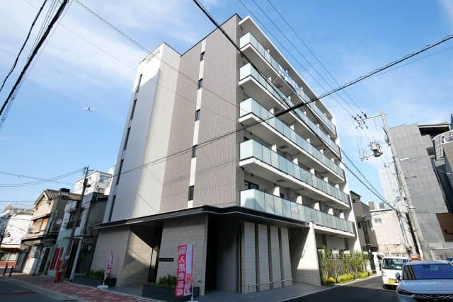 Main exterior of Seiwa Palace Fukae Minami