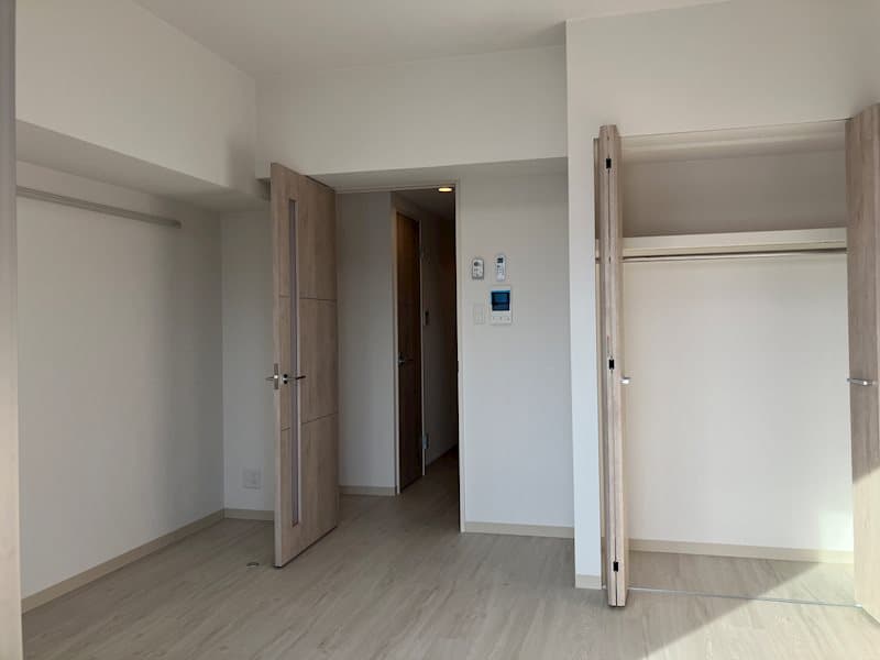 Preview interior of Grandir Oikazari