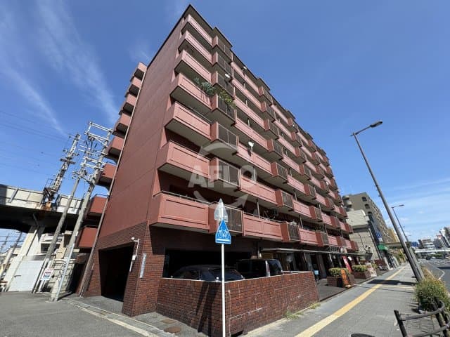 Main Image
