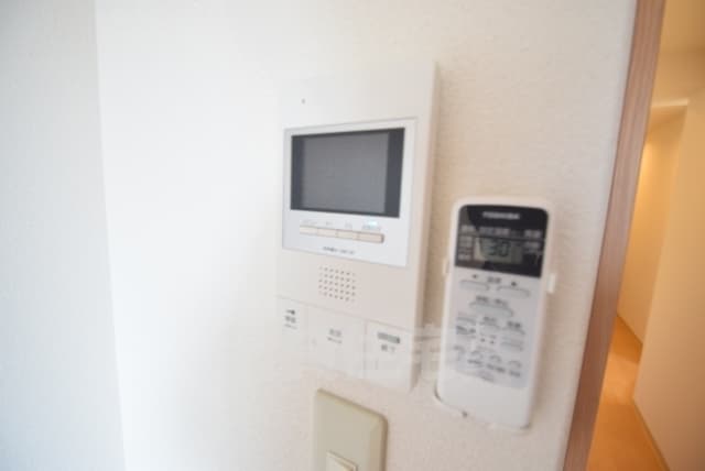 Room image 11