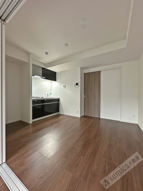 Preview interior of Realize Nagai Park Avenue