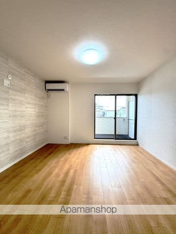 Preview interior of Cleral Nishi-Imagawa