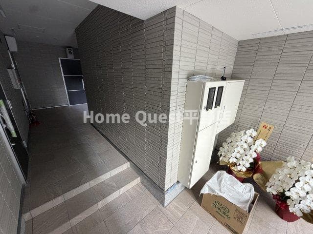 Room image 13