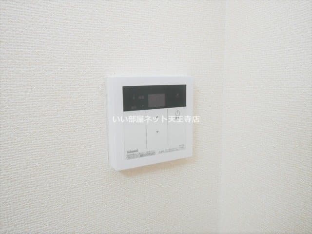Room image 12