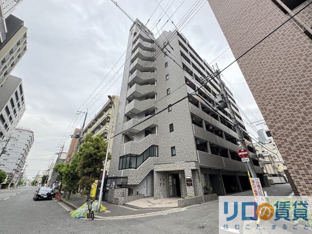 Main exterior of Rb Eslead Shin-Osaka No. 7