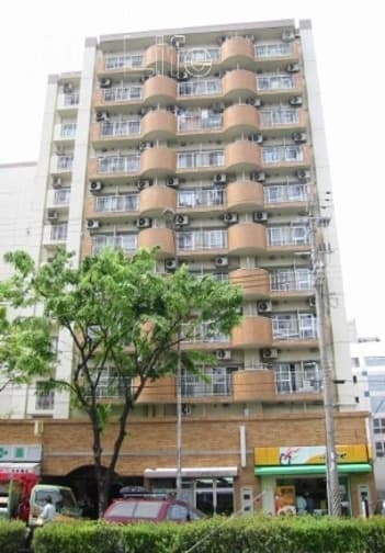 Main exterior of Kobori Mansion Shin-Osaka
