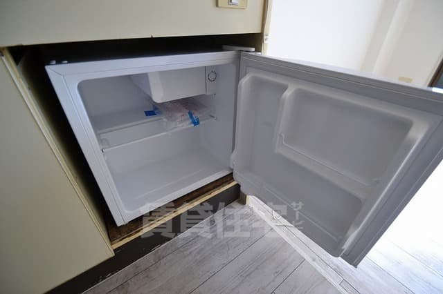 Room image 9