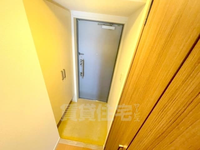 Room image 13