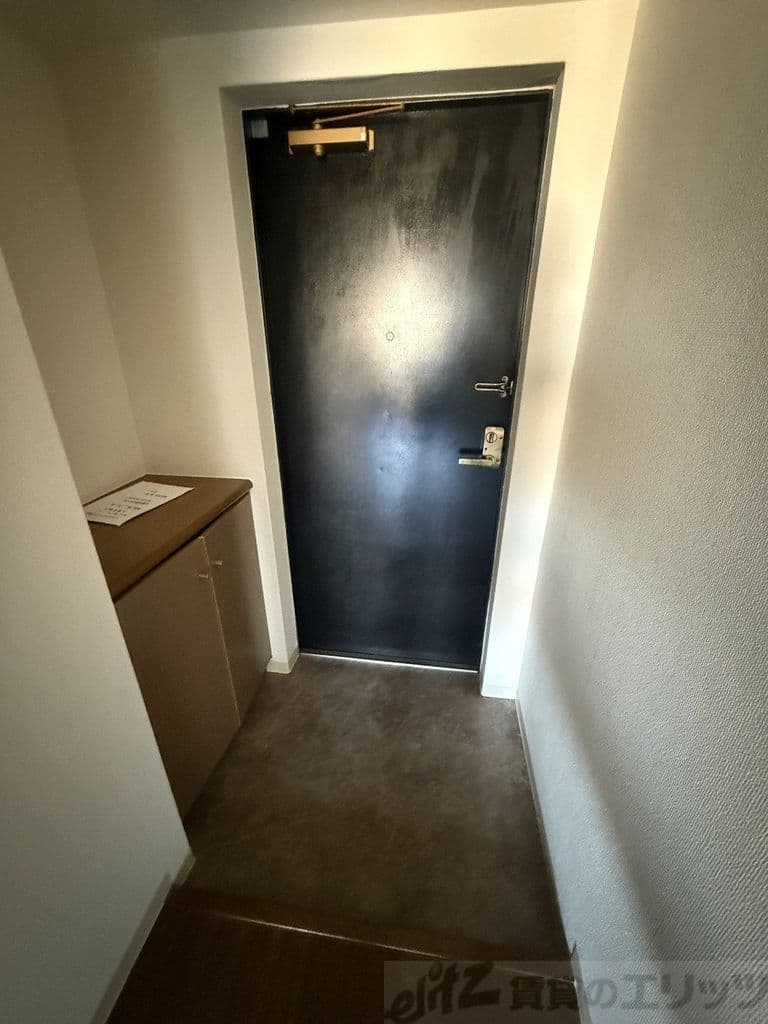 Room image 12