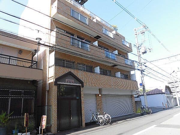 Main exterior of Dai 2 Iwami Heights