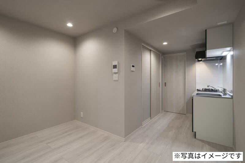 Room image 14
