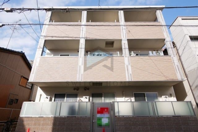 Main exterior of Season Claire Style Shin-Ikazaki