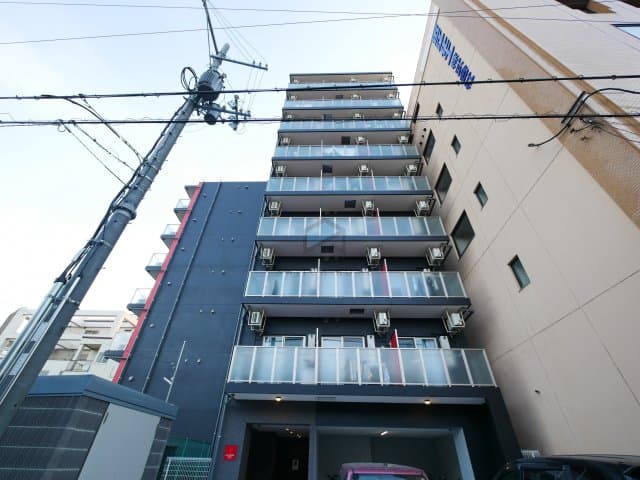 Main Image