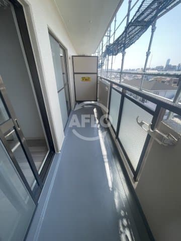 Room image 9