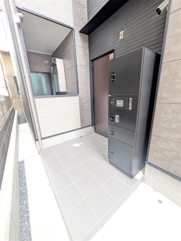 Room image 13