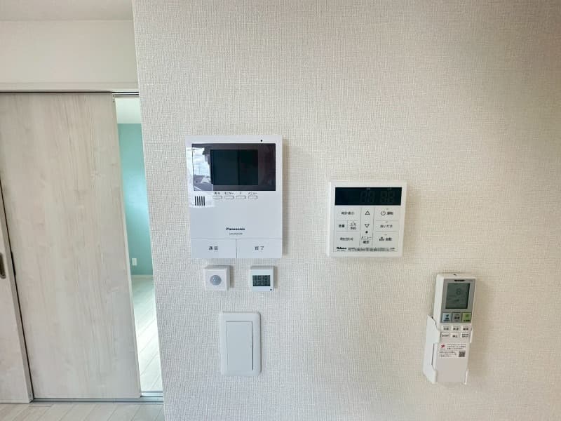 Room image 11