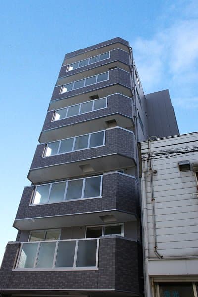 Main Image
