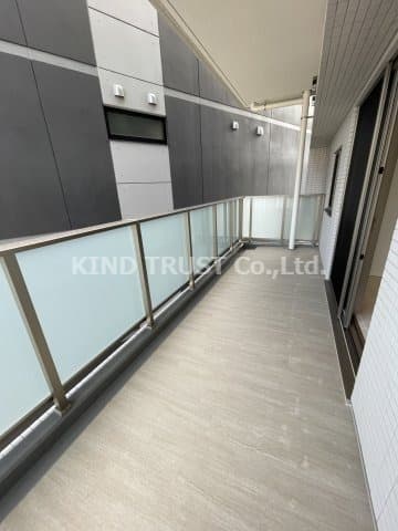 Room image 9