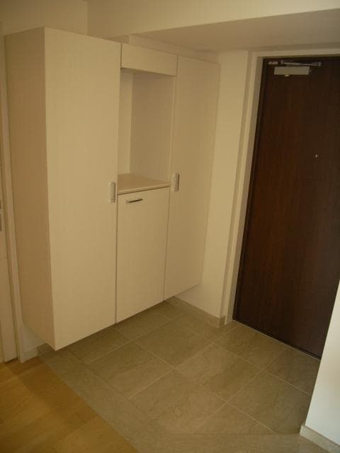 Room image 12