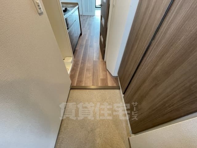 Room image 13