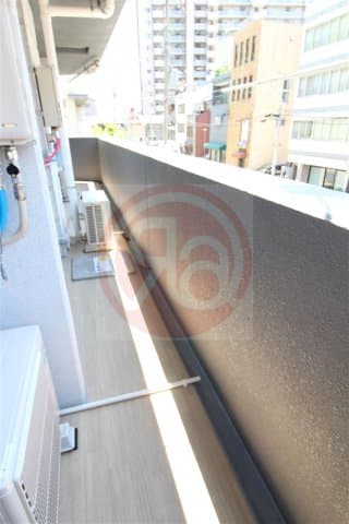 Room image 10