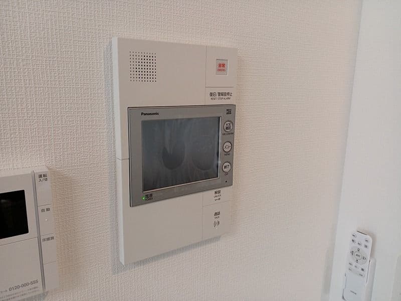 Room image 11