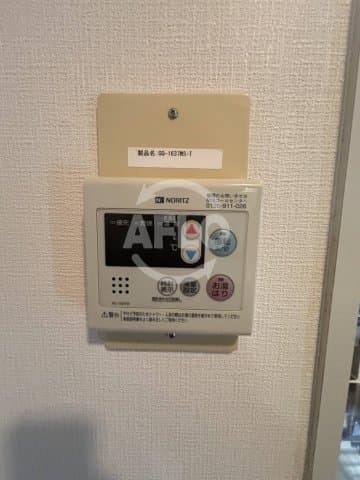 Room image 10