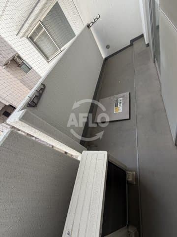 Room image 10