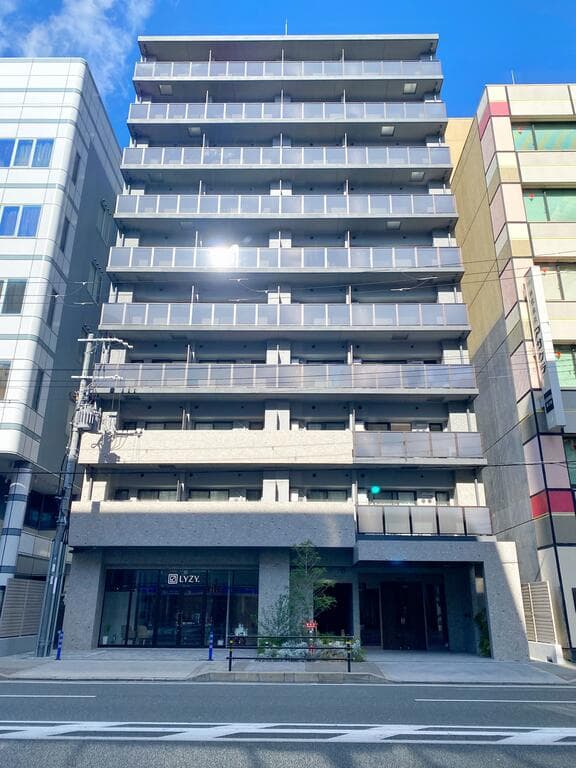 Main exterior of Comfortia Liv Kyobashi