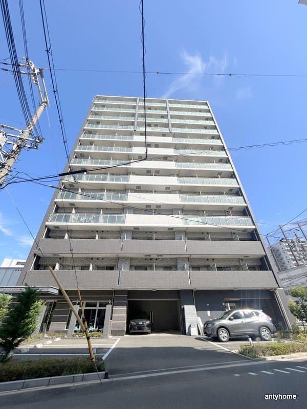 Main Image