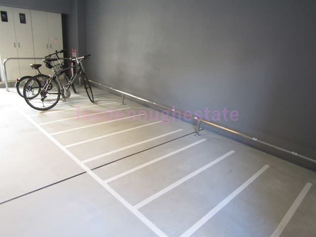 Room image 10