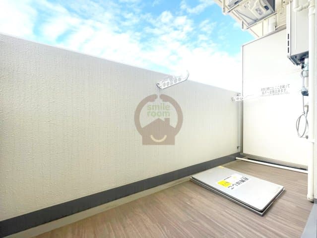 Room image 10