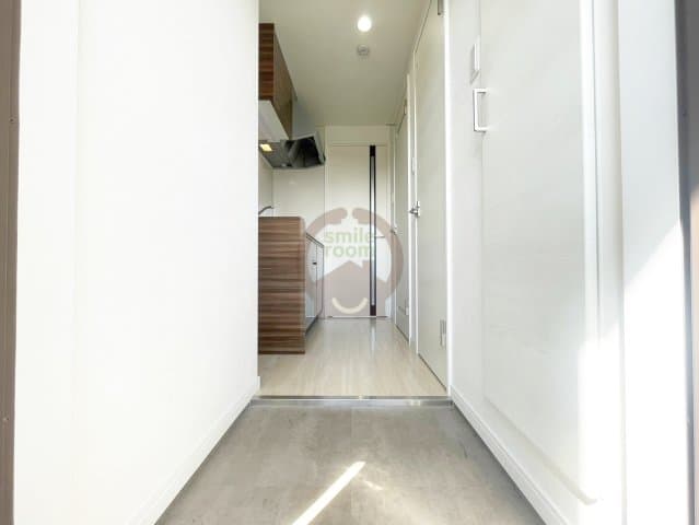 Room image 13