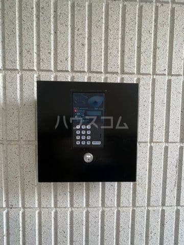 Room image 11