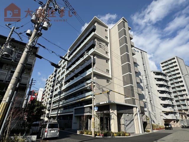 Main Image