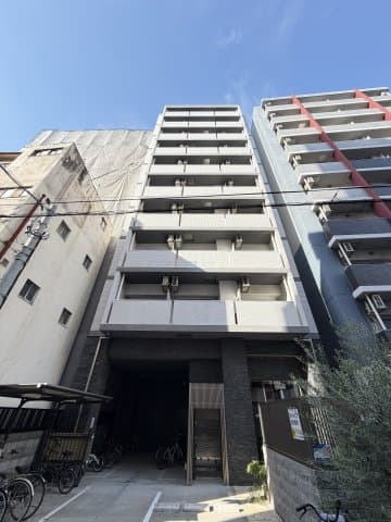 Main Image