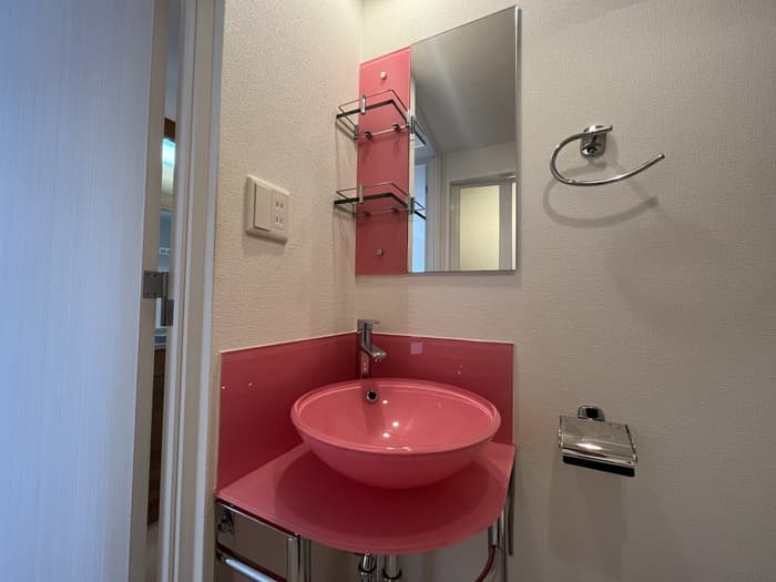 Room image 9