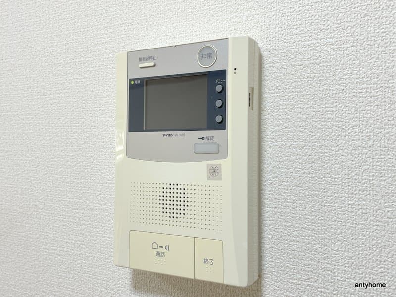 Room image 11