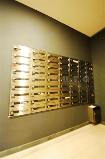 Room image 12