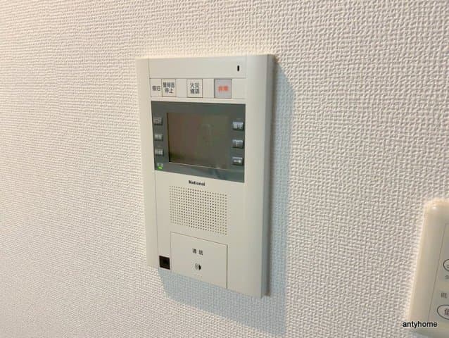 Room image 11