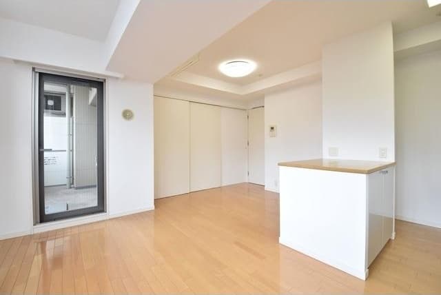 Room image 15