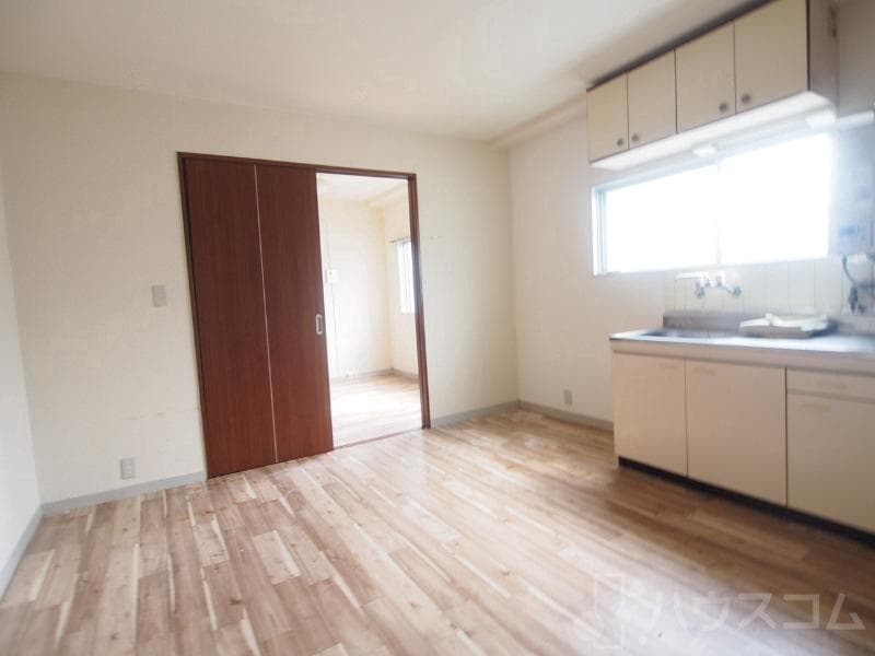 Preview interior of Takai Residence