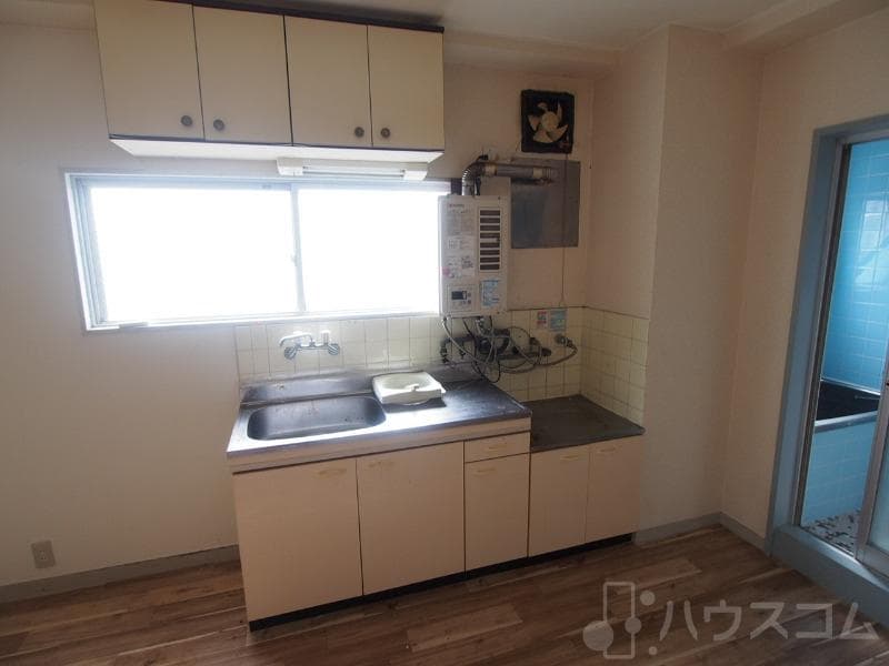 Preview interior of Takai Residence